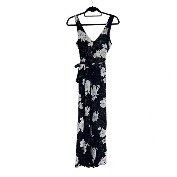 Aqua Black and White Floral Jumpsuit Size Small Draped V Neck Sleeveless Pants - Picture 2 of 10